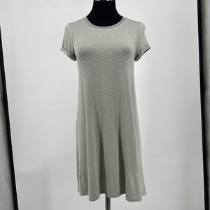 Love, Fire NWT Sage/White Striped Short Sleeve Midi Dress Women's sz. XS